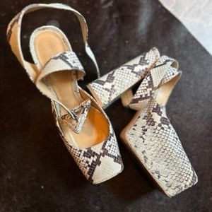 Bottega Veneta Snake Plateform Heels
